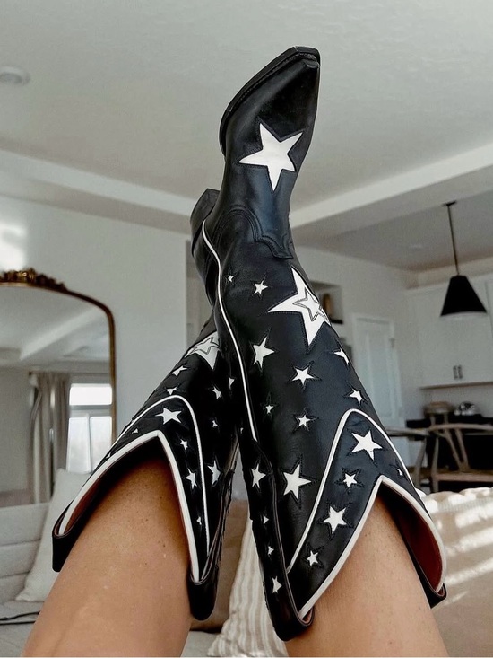 Ranch Road Boots Shoes - Black Star-Embellished Western Combat Boots